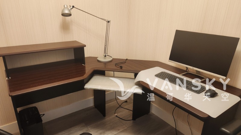 250427150201_L desk.jpg